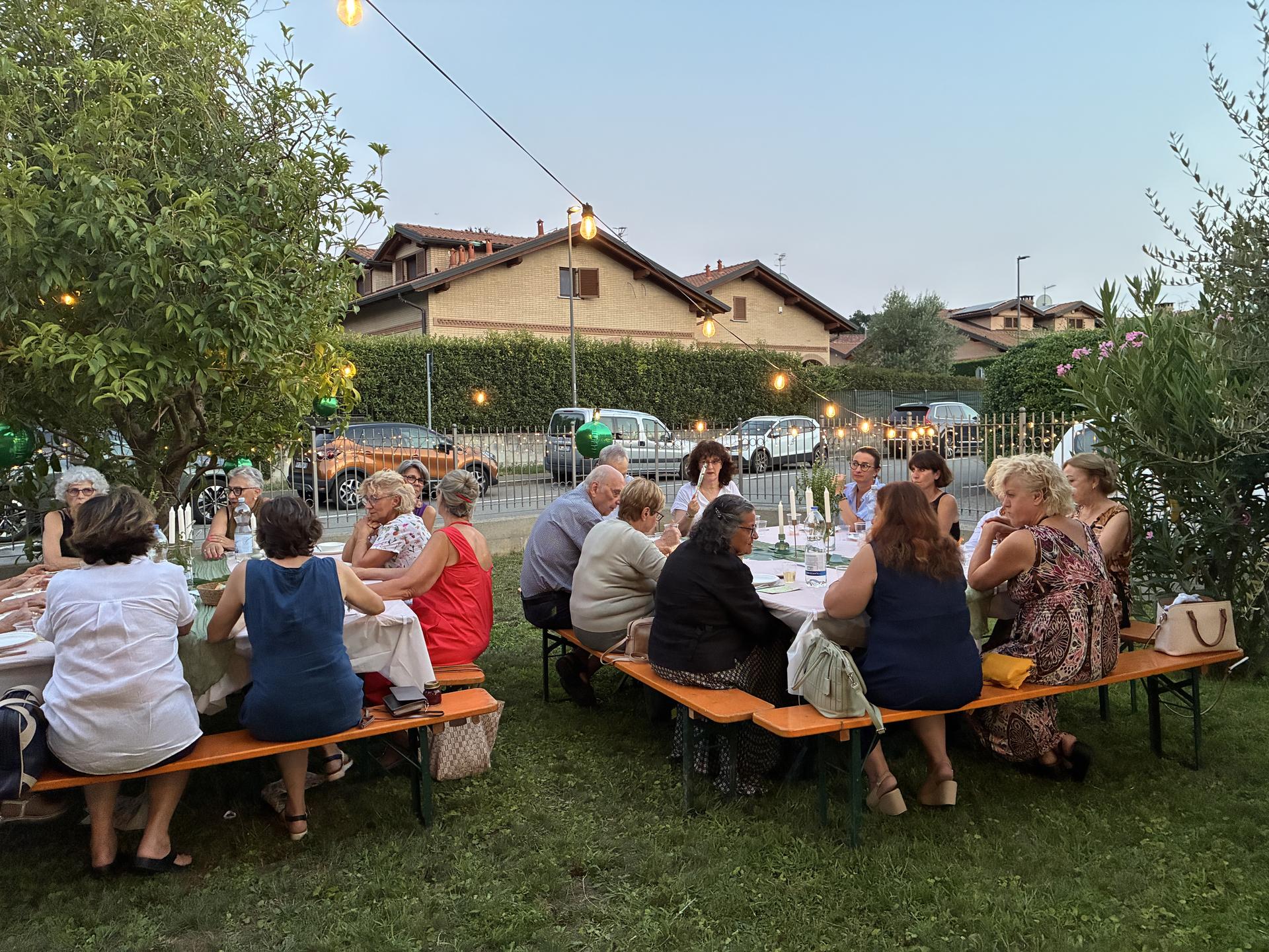 CENA DI MEZZA ESTATE IN GIARDINO